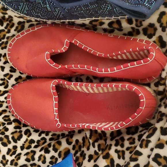 2 shoe bundle Woven Esparilles flats - Picture 9 of 13